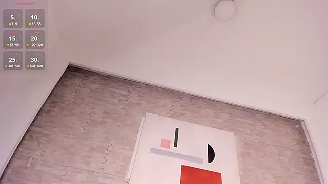 Snapshot of estefanyy_ chatting on September 30, 2025, 12:11 pm estefanyy online show from September 30, 2025, 12:11 pm