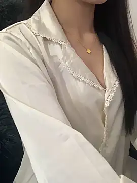 JennyQueen18 online show from October 16, 2025, 7:16 am