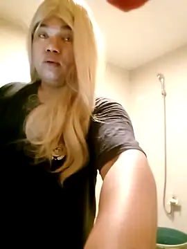 itsmeyourgirlfucker online show from October 10, 2025, 8:42 pm