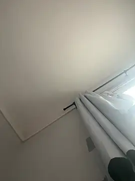 Isabelaa  online show from March 10, 2026, 6:12 pm