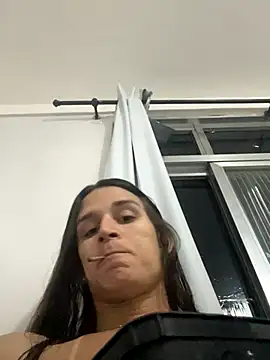 Snapshot of Isabelaa_ chatting on October 30, 2025, 12:31 am Isabelaa online show from October 30, 2025, 12:31 am