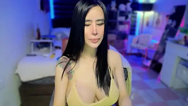 XhotcockcumXts online show from September 15, 2025, 4:24 am