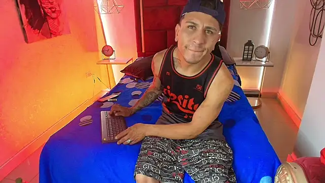 Thonixxx mr online show from April 9, 2026, 2:56 pm