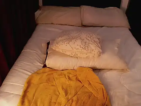 Msworldkate online show from October 22, 2025, 10:08 pm