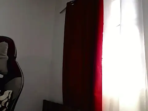 urcurlydiva online show from October 23, 2025, 5:39 am