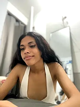 urcurlydiva online show from September 30, 2025, 8:53 am