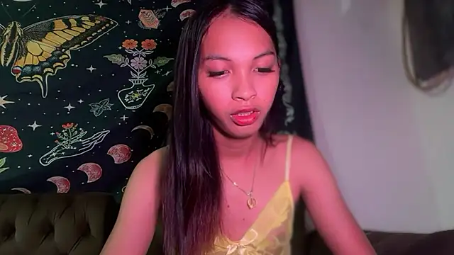 Snapshot of Simi_Ipit chatting on January 9, 2026, 7:21 pm Simi Ipit online show from January 9, 2026, 7:21 pm