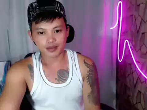 Snapshot of urhotfucker13 chatting on July 10, 2026, 2:39 pm urhotfucker13 online show from July 10, 2026, 2:39 pm