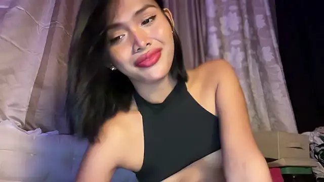 Snapshot of Yourbaby_angelx chatting on September 13, 2025, 10:26 am Yourbaby angelx online show from September 13, 2025, 10:26 am