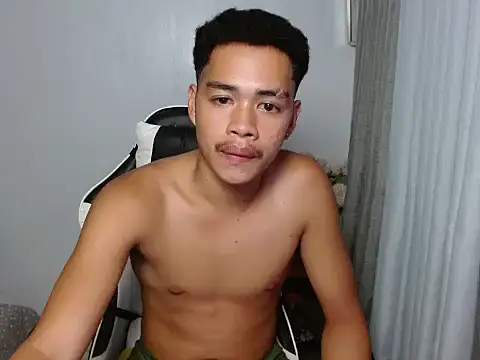 Snapshot of curlyasian_njxx chatting on July 11, 2026, 4:07 pm curlyasian njxx online show from July 11, 2026, 4:07 pm