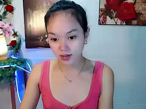 Snapshot of sexybabewarrior chatting on May 24, 2026, 7:36 pm sexybabewarrior online show from May 24, 2026, 7:36 pm