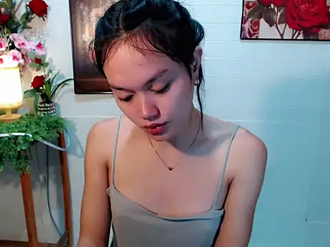 Snapshot of sexybabewarrior chatting on May 27, 2026, 5:42 pm sexybabewarrior online show from May 27, 2026, 5:42 pm