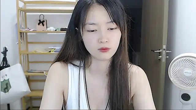 Snapshot of Mimi-cnbaby chatting on May 20, 2026, 2:25 pm Mimi-cnbaby online show from May 20, 2026, 2:25 pm
