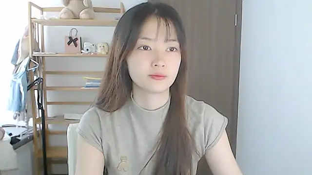 Mimi-cnbaby online show from April 11, 2026, 3:25 am