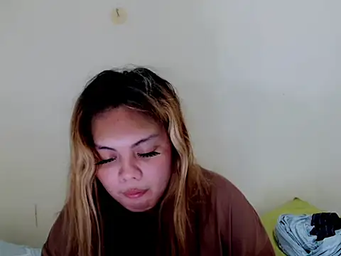 keylalush online show from May 28, 2026, 5:52 pm