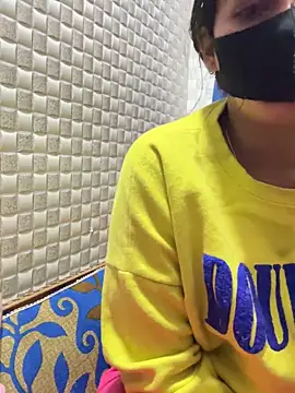 Hot Jaanvi  online show from January 14, 2026, 7:01 am