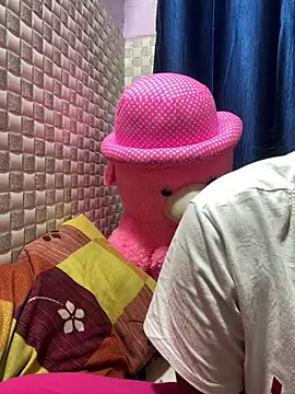 Hot Jaanvi  online show from March 7, 2026, 5:25 am