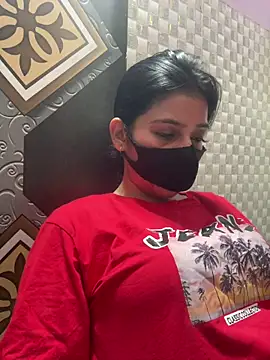 Hot Jaanvi  online show from May 26, 2026, 4:49 pm