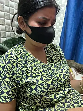 Hot Jaanvi  online show from April 11, 2026, 7:45 am