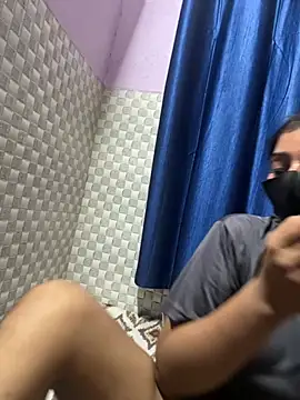 Snapshot of Hot_Jaanvi_ chatting on June 27, 2026, 7:36 am Hot Jaanvi online show from June 27, 2026, 7:36 am