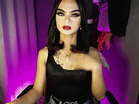 Snapshot of lexie_malingera chatting on March 3, 2026, 7:21 pm lexie malingera online show from March 3, 2026, 7:21 pm