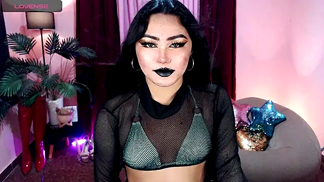 Unique Maya online show from October 27, 2025, 8:59 am