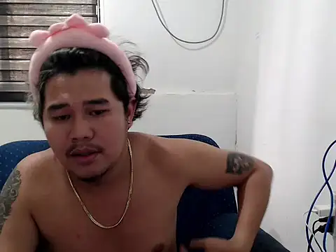 tastylicious John19 online show from November 14, 2025, 2:04 am