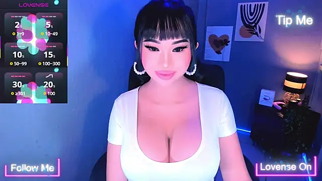 TriciaCumLoader online show from October 24, 2025, 1:15 am