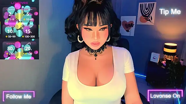 TriciaCumLoader online show from November 3, 2025, 11:52 pm