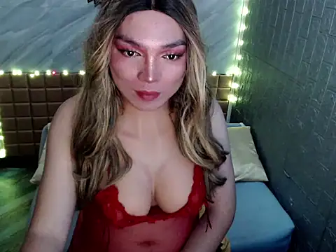 Snapshot of Asiandollxxx4uandMe chatting on April 6, 2026, 2:40 pm Asiandollxxx4uandMe online show from April 6, 2026, 2:40 pm