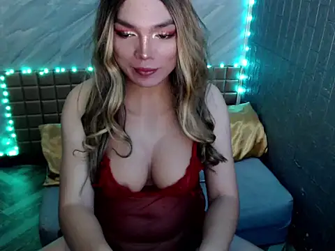 Snapshot of Asiandollxxx4uandMe chatting on March 6, 2026, 1:17 pm Asiandollxxx4uandMe online show from March 6, 2026, 1:17 pm