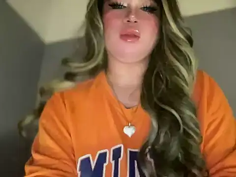 Naughtyrosecum online show from October 1, 2025, 6:34 pm