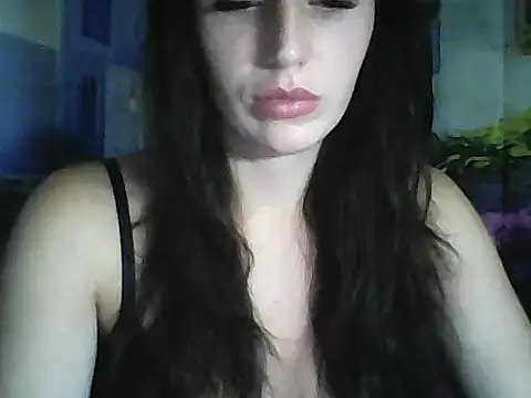 Qinini online show from September 10, 2025, 7:35 pm