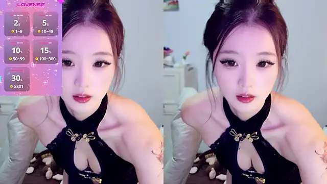 Snapshot of manman-01 chatting on November 25, 2025, 3:01 pm manman-01 online show from November 25, 2025, 3:01 pm