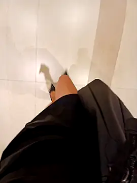 Snapshot of Ori-Lynk chatting on October 4, 2025, 10:28 am Ori-Lynk online show from October 4, 2025, 10:28 am