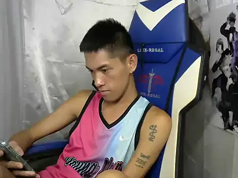 riks tyler online show from September 16, 2025, 6:31 pm