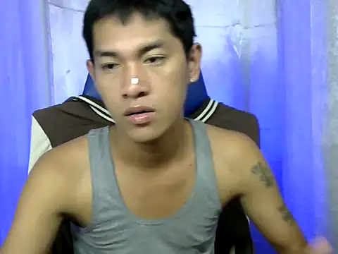 riks tyler online show from October 13, 2025, 3:13 pm