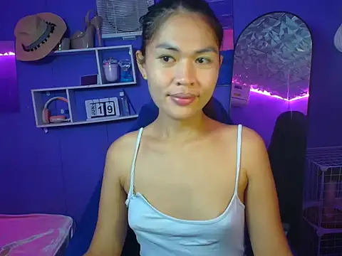 Snapshot of urgirljane chatting on June 19, 2026, 3:40 pm urgirljane online show from June 19, 2026, 3:40 pm