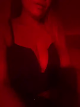 Miss June666 online show from April 1, 2026, 11:01 pm