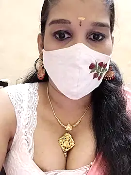 Snapshot of amelia-rani chatting on May 28, 2026, 1:06 pm amelia-rani online show from May 28, 2026, 1:06 pm