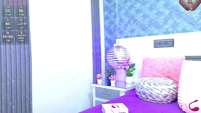 Mhia Sweet  online show from September 26, 2025, 3:35 am