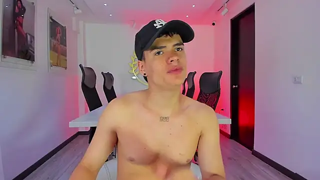 BenitoSaenz online show from March 21, 2026, 12:42 pm