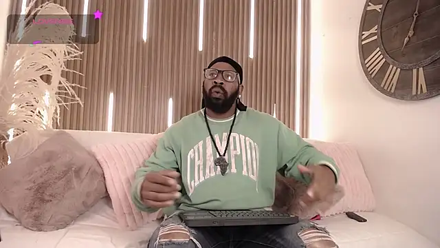 King Malik online show from September 18, 2025, 1:03 pm