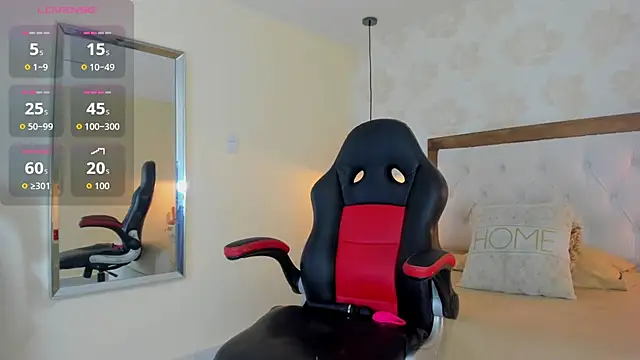 IRISCLARK1 online show from April 18, 2026, 7:07 pm