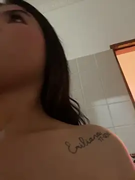 Luna 20x online show from March 25, 2026, 7:02 pm