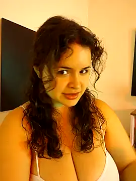 SeleneLuminari8 online show from July 20, 2026, 1:57 pm
