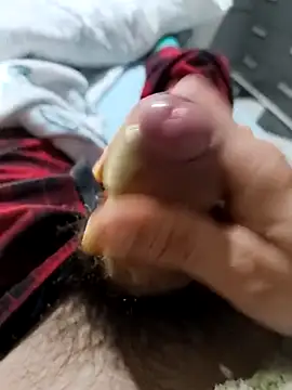 Snapshot of Franmrd95 chatting on March 7, 2026, 5:14 am Franmrd95 online show from March 7, 2026, 5:14 am