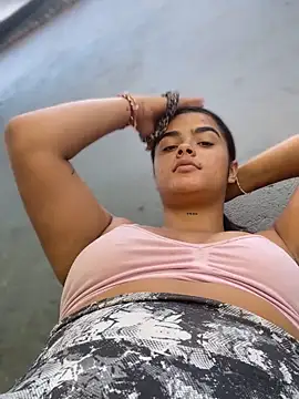 Kaily Sweet16 online show from September 16, 2025, 2:29 pm