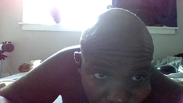 Snapshot of JezOne555 chatting on July 13, 2026, 1:54 pm JezOne555 online show from July 13, 2026, 1:54 pm