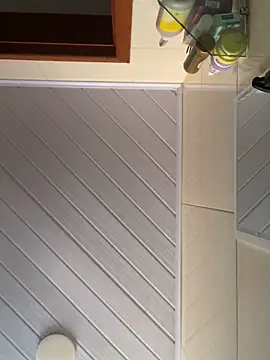 morenaluaa online show from November 29, 2025, 9:42 am